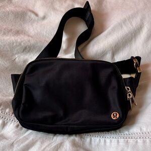 Everywhere Belt Bag Large 2L